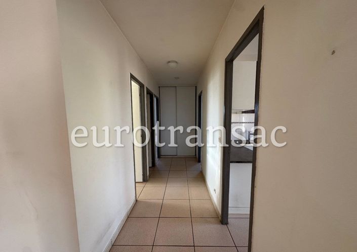 Image No.5-2 Bed House for sale