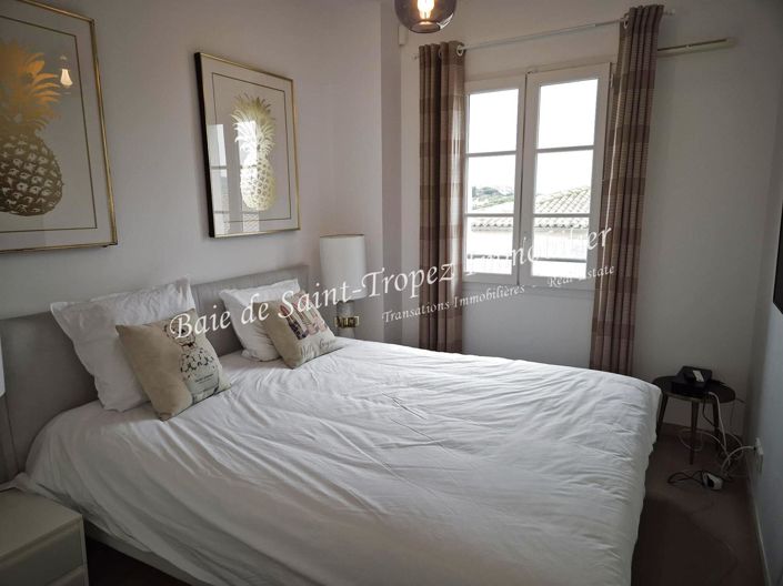 Image No.12-3 Bed Apartment for sale