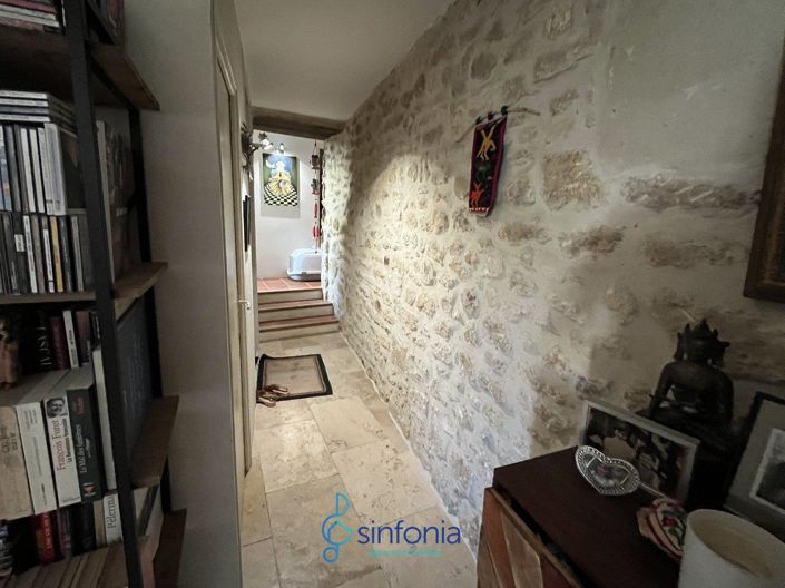 Image No.13-4 Bed House for sale