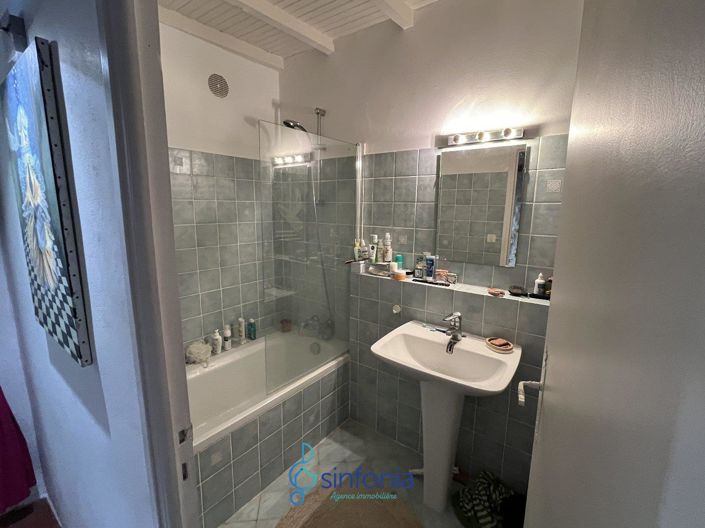 Image No.15-4 Bed House for sale