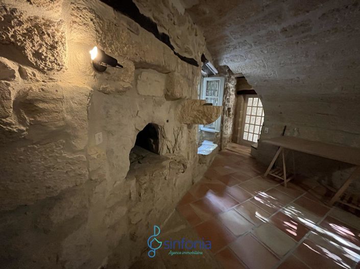 Image No.20-4 Bed House for sale