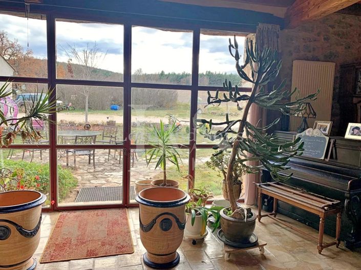 Image No.16-7 Bed House for sale