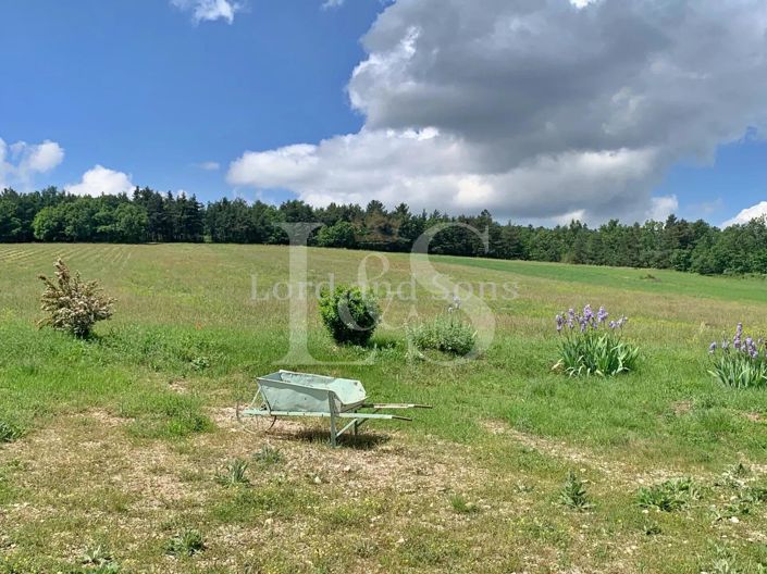 Image No.17-7 Bed House for sale