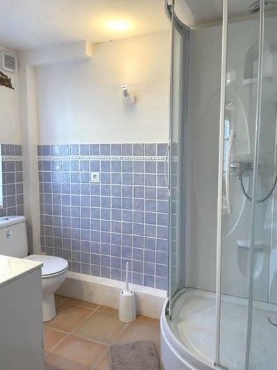 Image No.9-3 Bed House for sale