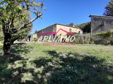 1 - Saint-Montan, House