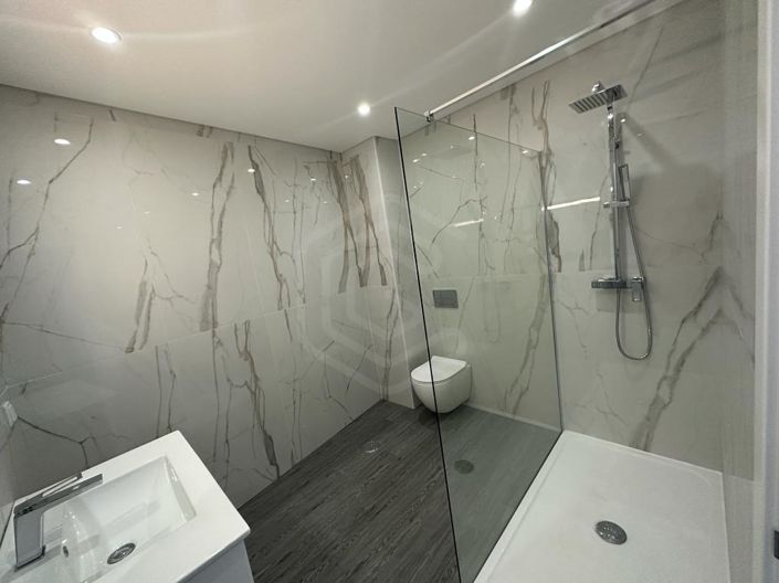 Image No.21-3 Bed Apartment for sale