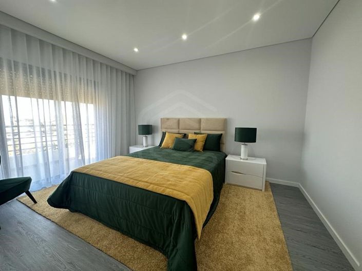 Image No.22-3 Bed Apartment for sale