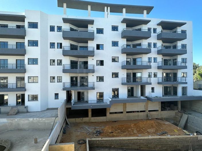 Image No.23-3 Bed Apartment for sale