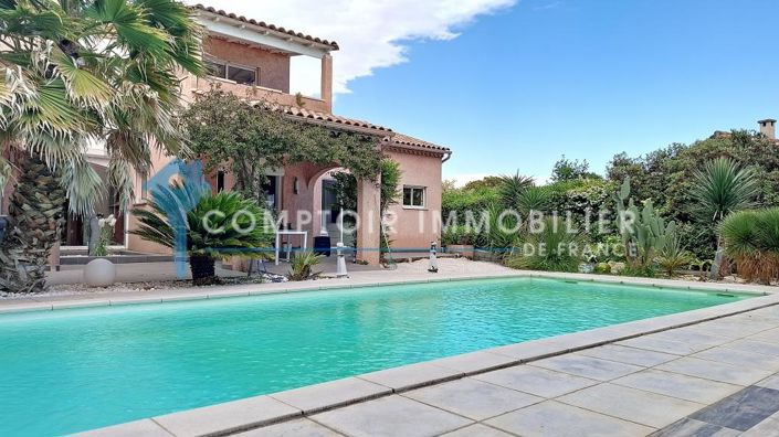 Image No.1-4 Bed House for sale
