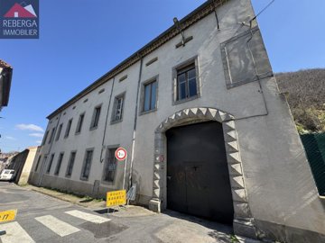 1 - Mazamet, House
