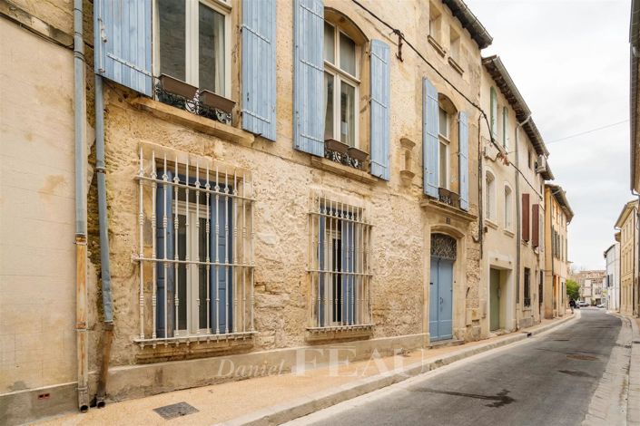 Image No.1-Maison de 4 chambres à vendre à Tarascon