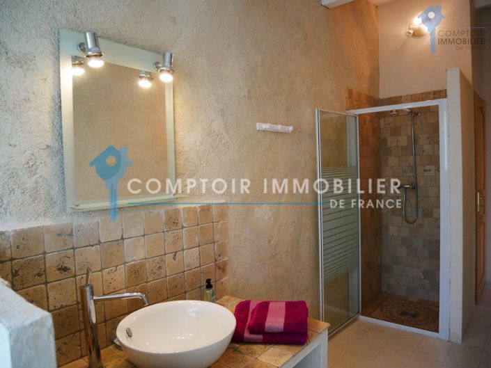 Image No.15-5 Bed House for sale