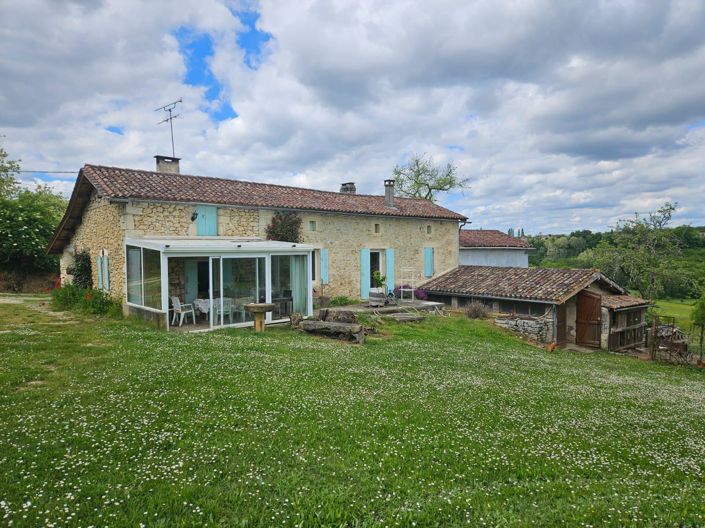 Image No.1-3 Bed House for sale