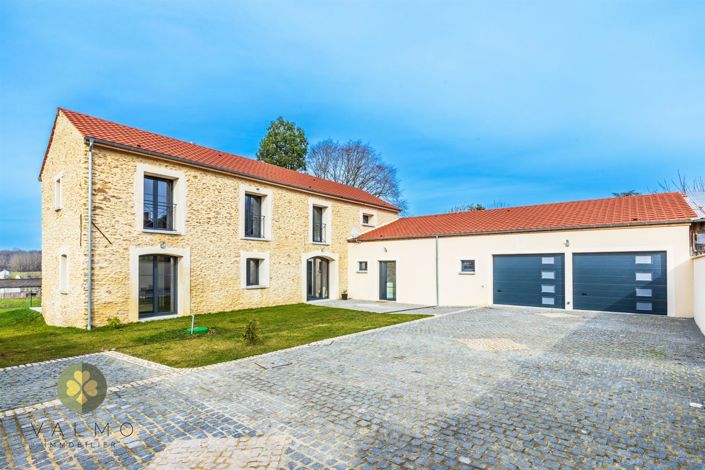 Image No.1-Maison de 5 chambres à vendre à Houdan