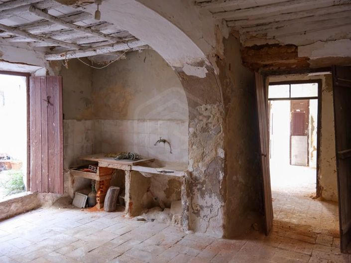 Image No.13-1 Bed House for sale