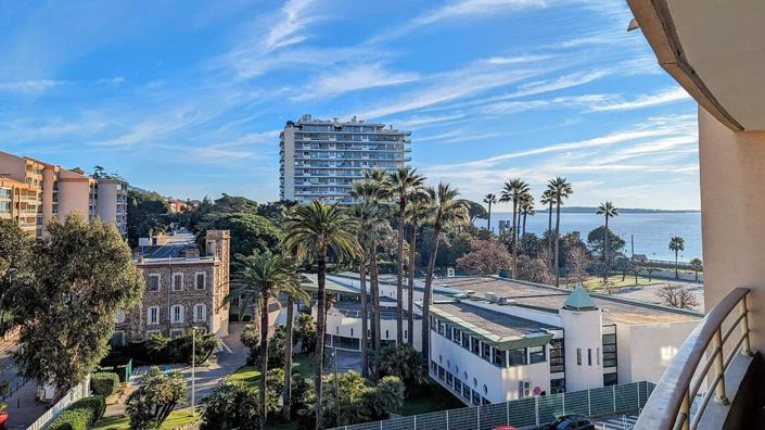 Image No.1-Appartement de 2 chambres à vendre à Cannes-la-Bocca