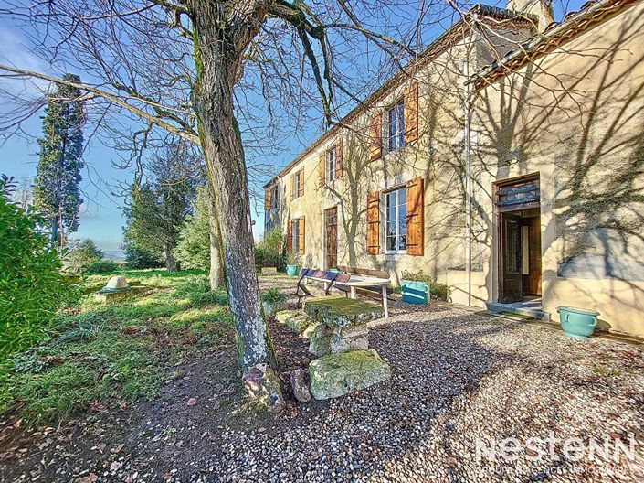 Image No.1-5 Bed House for sale