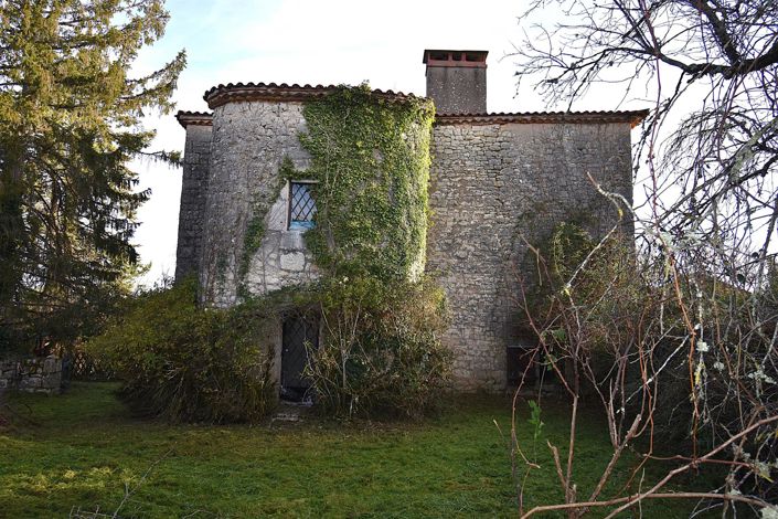 Image No.1-5 Bed House for sale