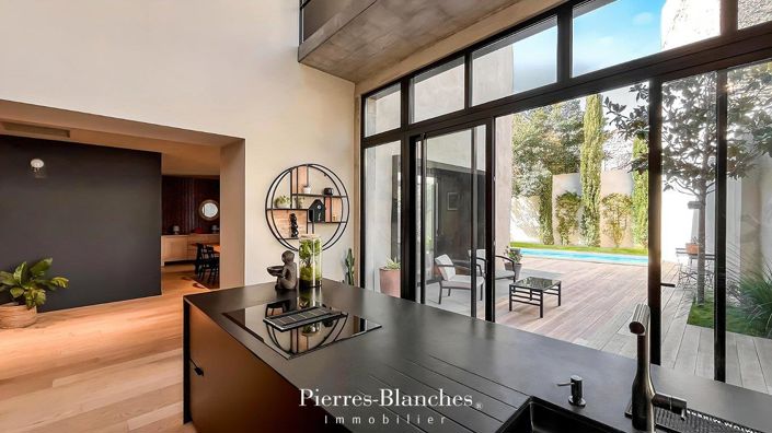 Image No.6-Maison de 4 chambres à vendre à Nîmes