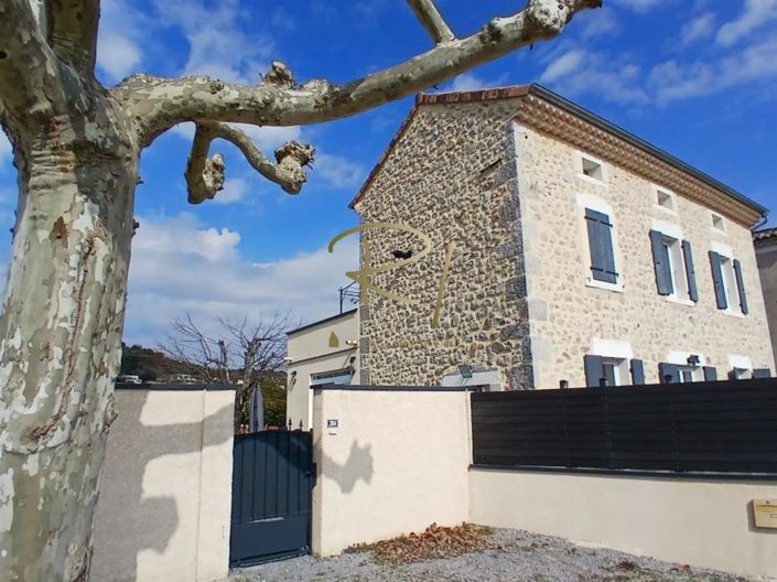 Image No.1-Maison de 4 chambres à vendre à Vallon-Pont-d'Arc
