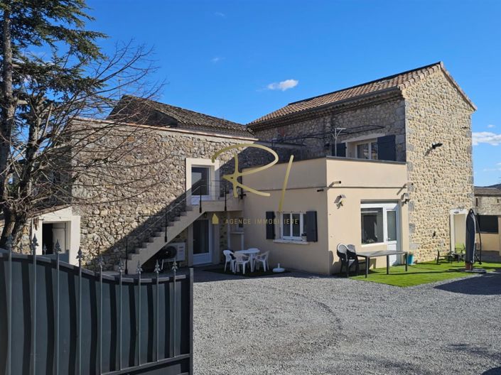 Image No.1-4 Bed House for sale