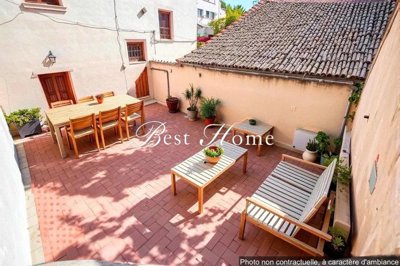 1 - Nîmes, Appartement