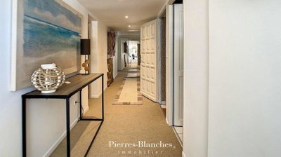 1 - Herault, Apartment
