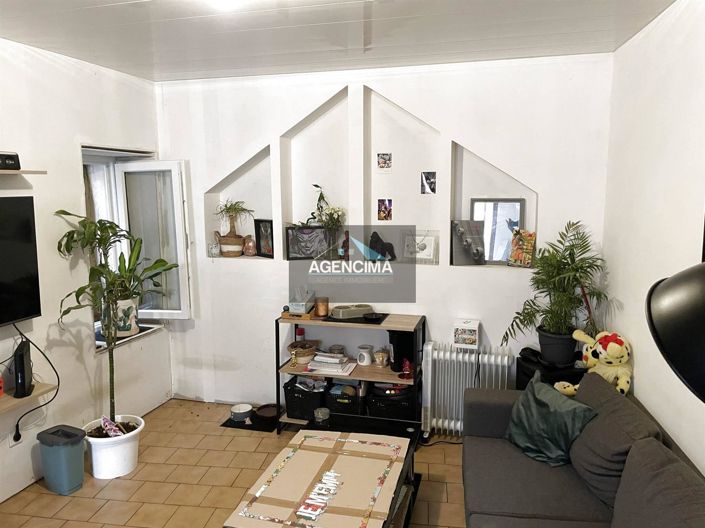 Image No.1-Maison de 1 chambre à vendre à Pomérols