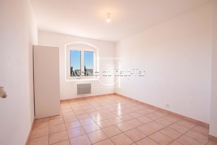 Image No.9-Maison de 2 chambres à vendre à Fayence