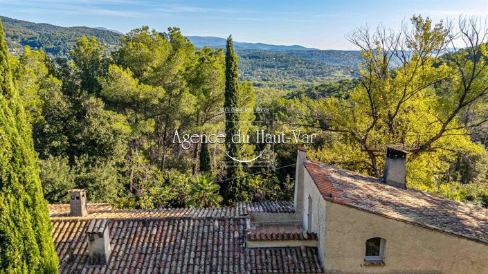 Image No.2-Maison de 5 chambres à vendre à Seillans