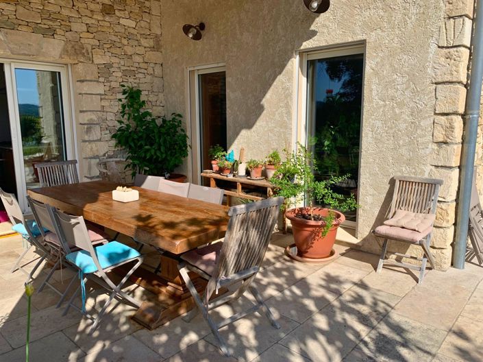 Image No.25-5 Bed House for sale