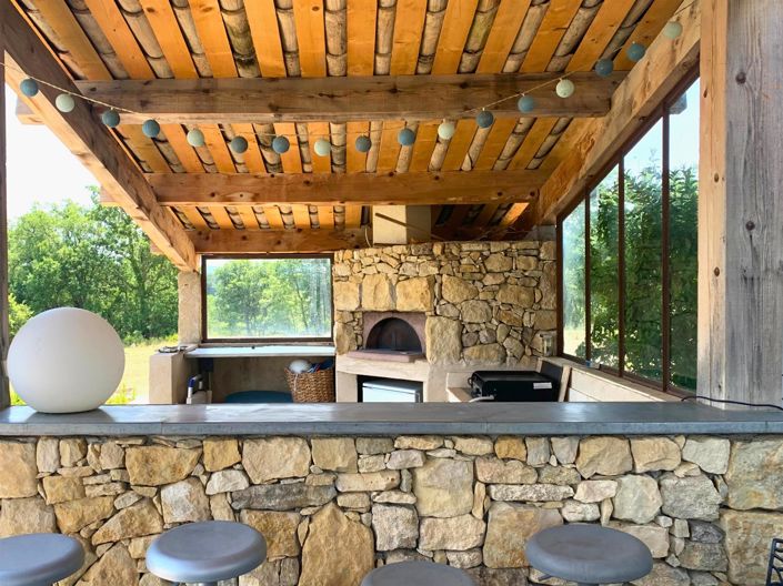 Image No.6-5 Bed House for sale