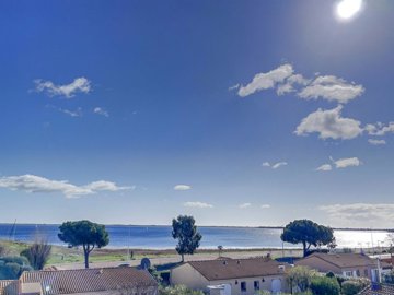 1 - Marseillan, Apartment