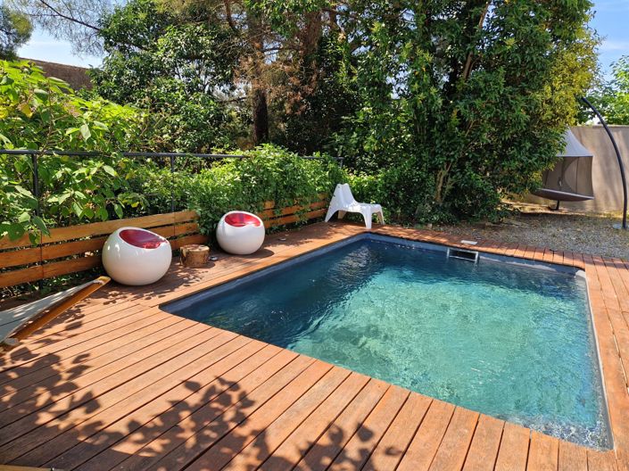 Image No.3-5 Bed House for sale