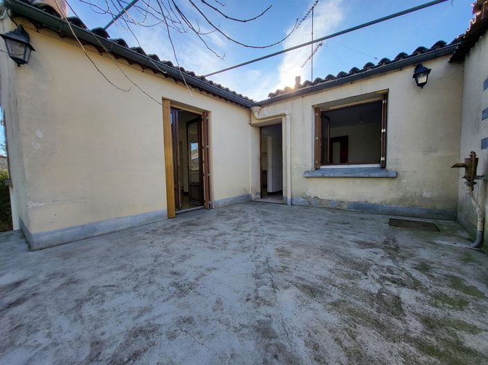 Image No.14-5 Bed House for sale