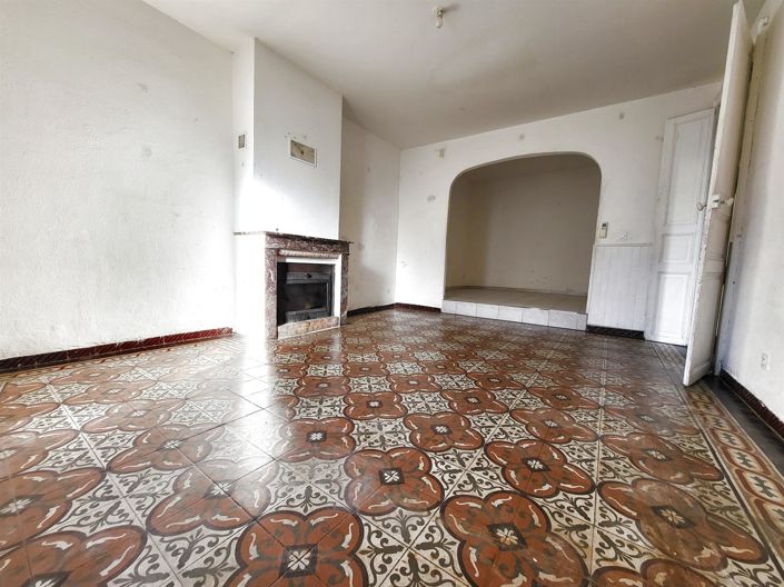 Image No.7-5 Bed House for sale