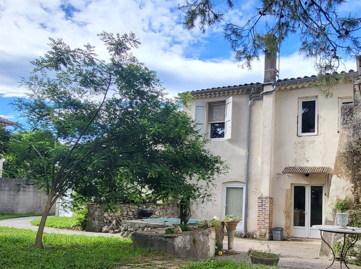 Image No.1-5 Bed House for sale