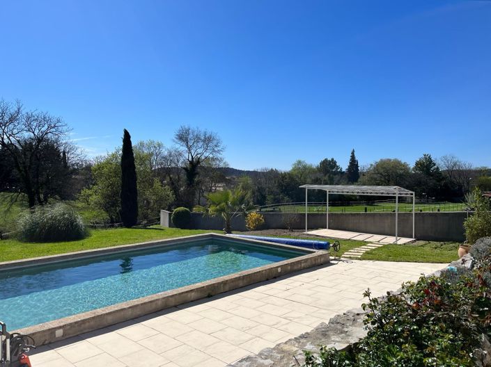 Image No.16-14 Bed House for sale