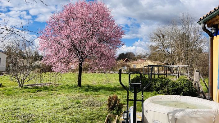 Image No.2-3 Bed House for sale