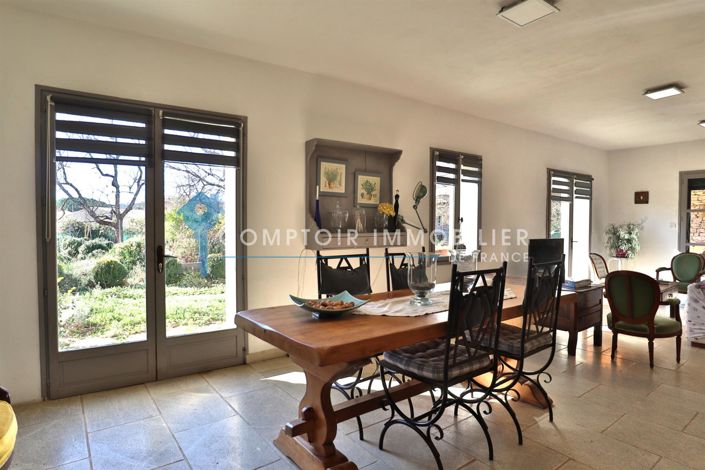 Image No.4-4 Bed House for sale