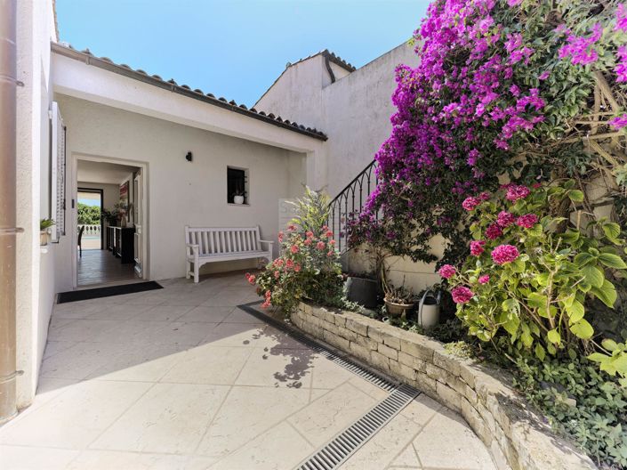 Image No.1-Maison de 4 chambres à vendre à Villeneuve-Loubet