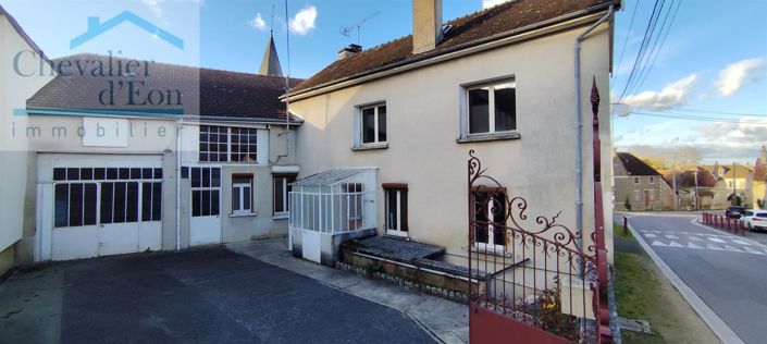 Image No.1-Maison de 5 chambres à vendre à Coussegrey