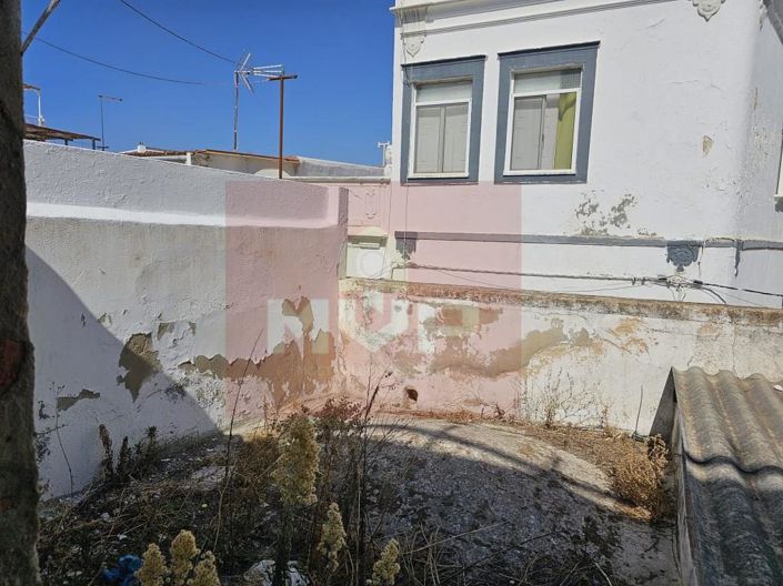 Image No.14-2 Bed House for sale