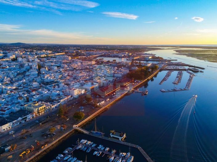 Image No.21-2 Bed House for sale