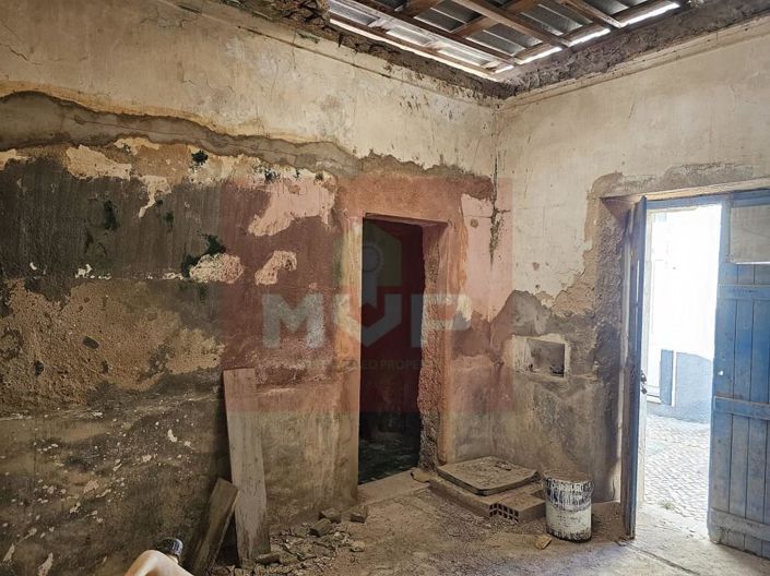 Image No.9-2 Bed House for sale