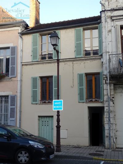 Image No.1-Maison de 2 chambres à vendre à Yonne