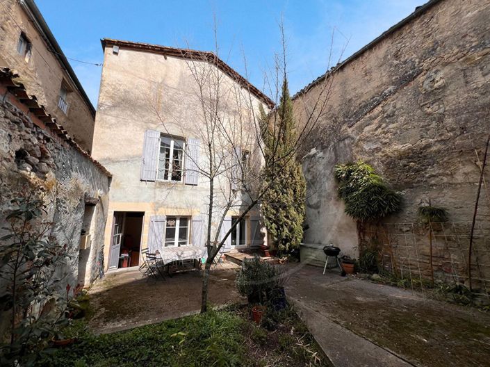 Image No.1-4 Bed House for sale