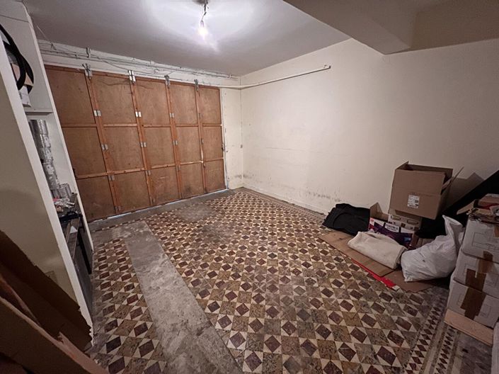 Image No.15-4 Bed House for sale