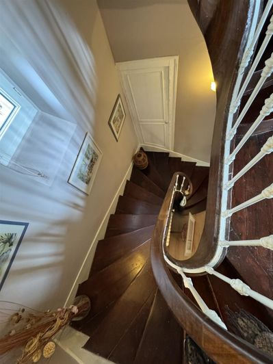 Image No.15-4 Bed House for sale