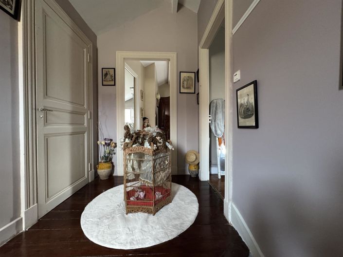 Image No.16-4 Bed House for sale